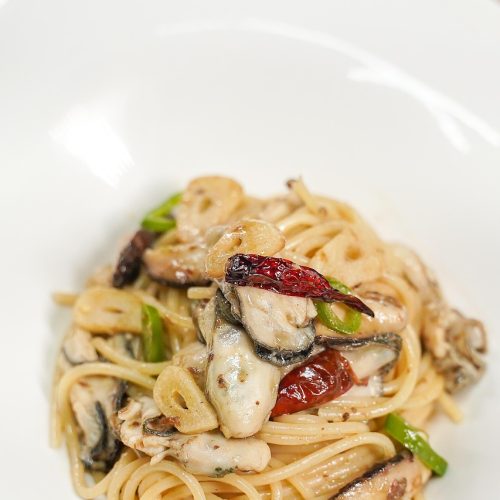 cave, pasta, anchovies, oyster, anchovy pasta, roll the pasta, anchovies pasta